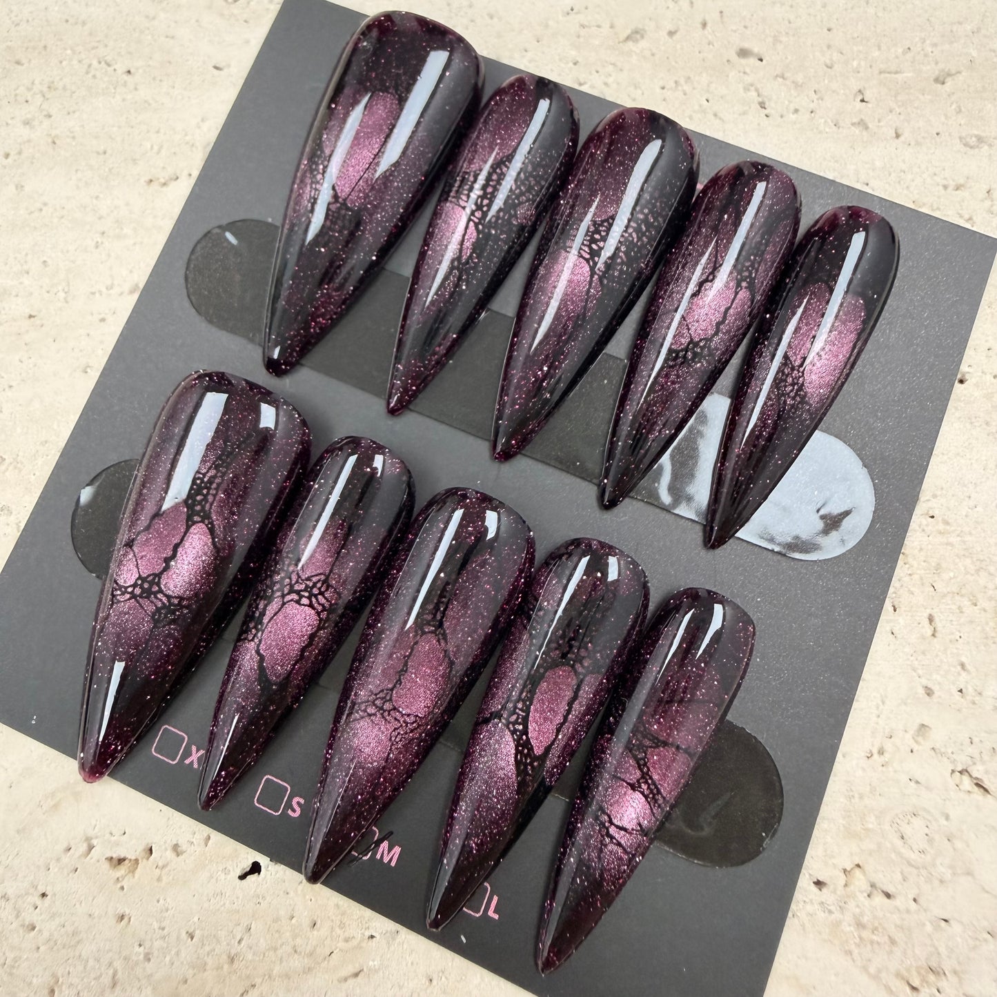 Nail918 (Long- Stiletto)