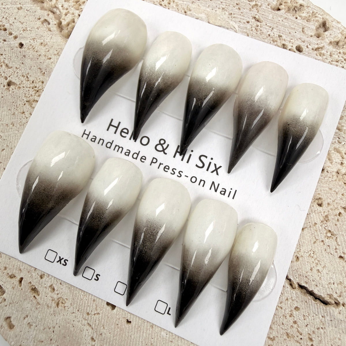 Cat Claws-Grey.White.Wild