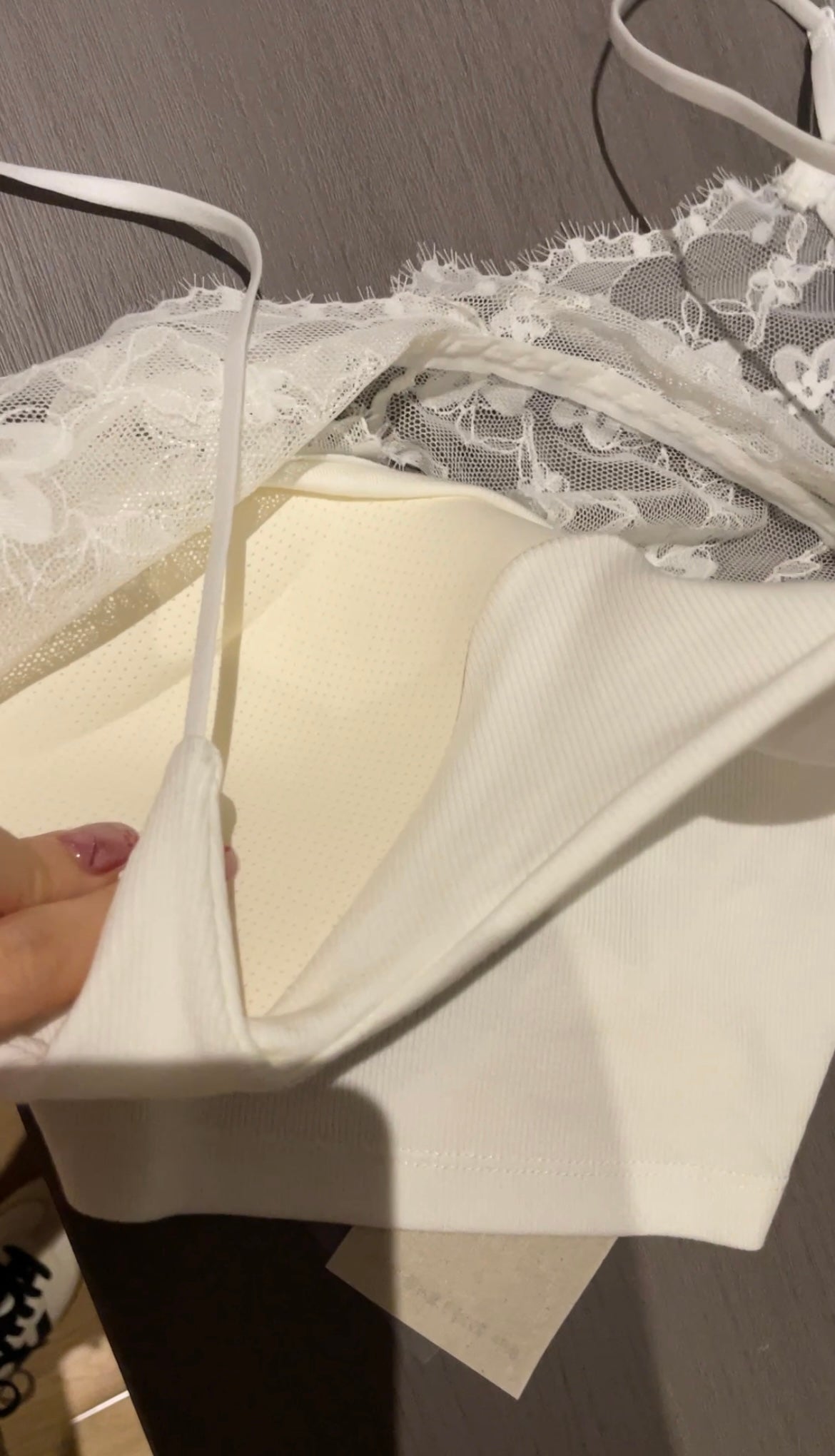 May1015 Lace Back Top