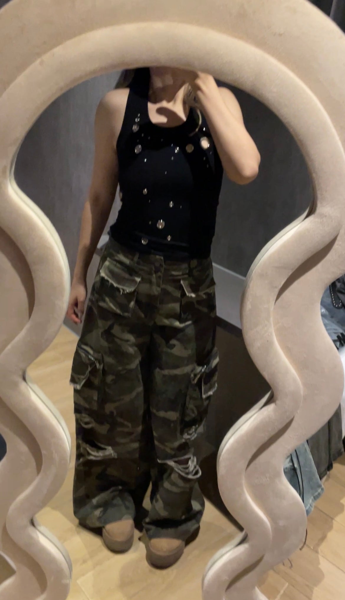 May1104 Camouflage Cargo Jeans