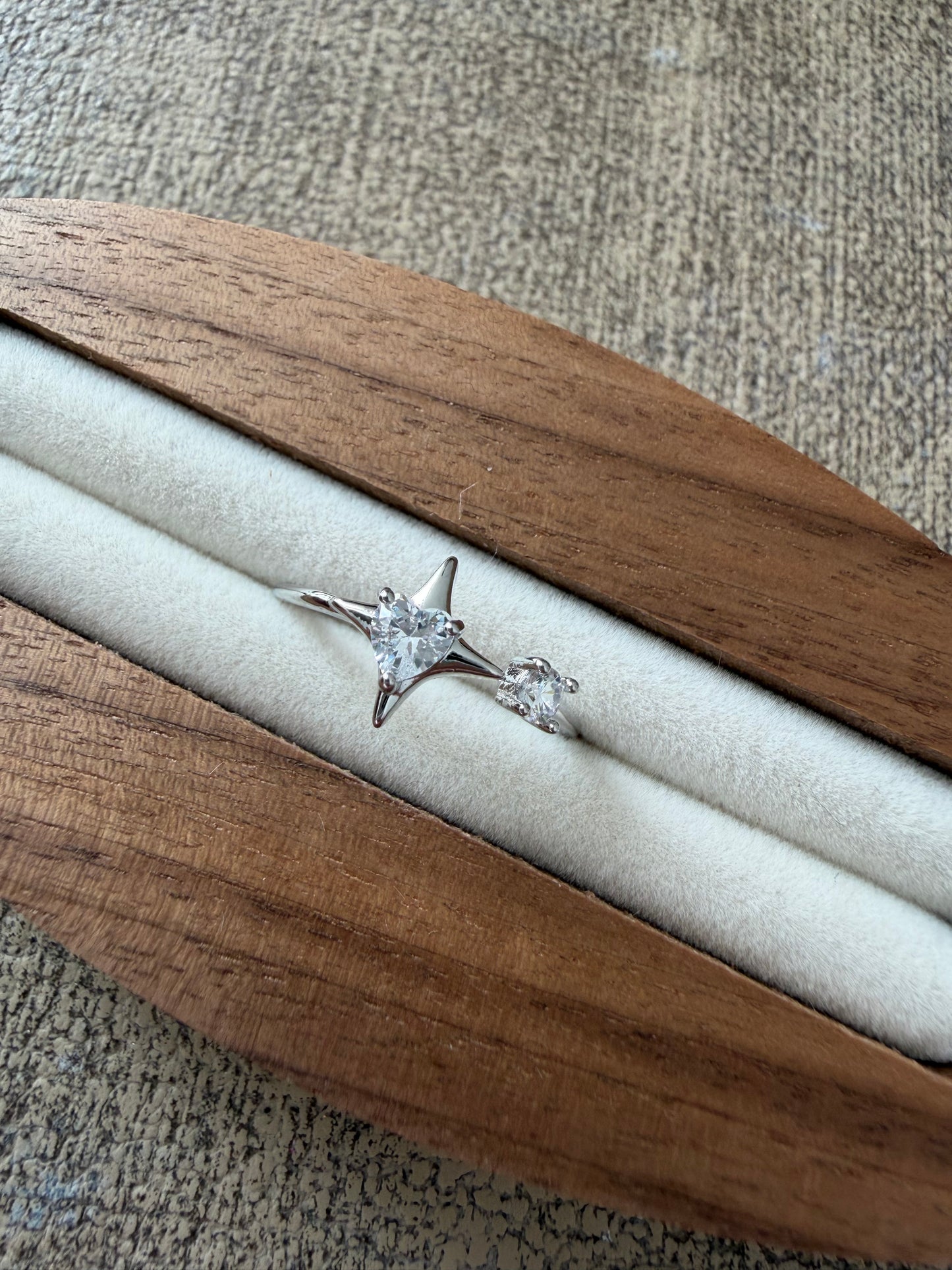 Ring969