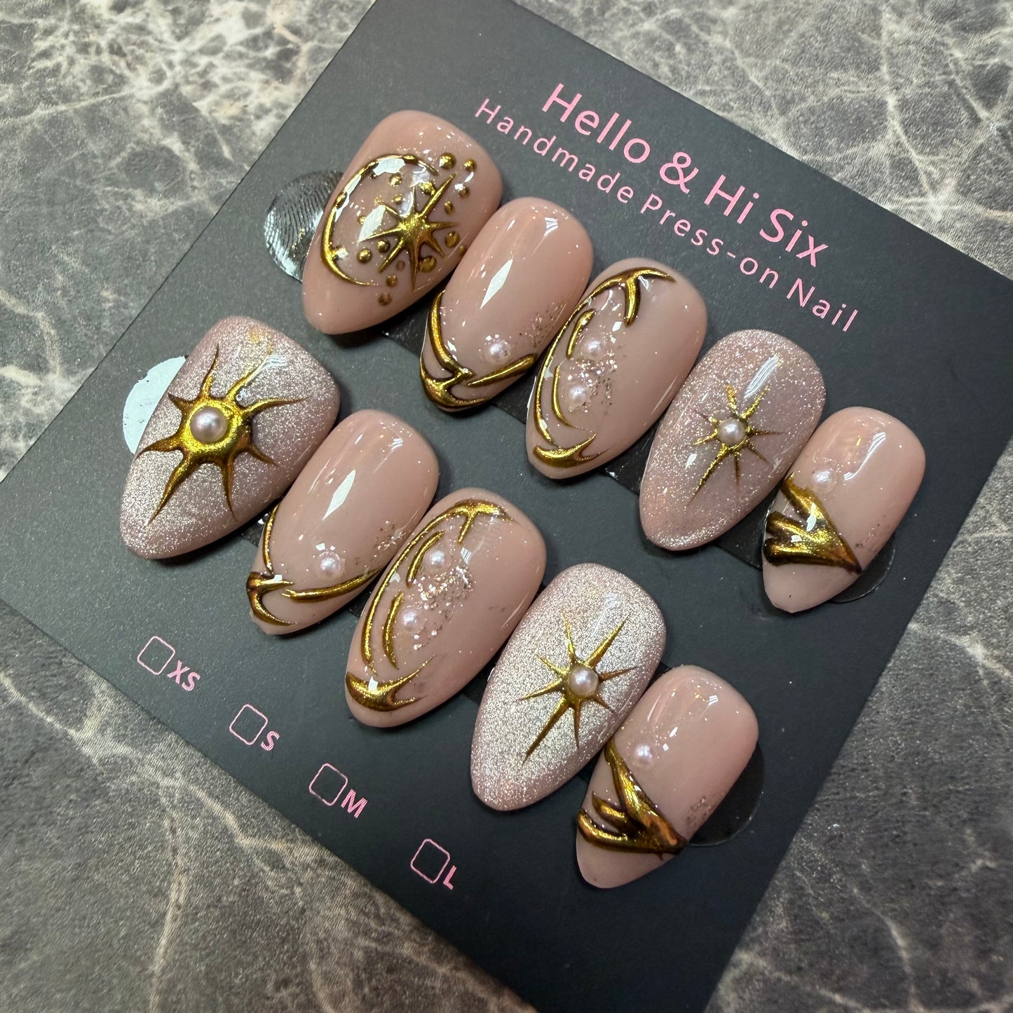 Nail923 (Short- Almond)
