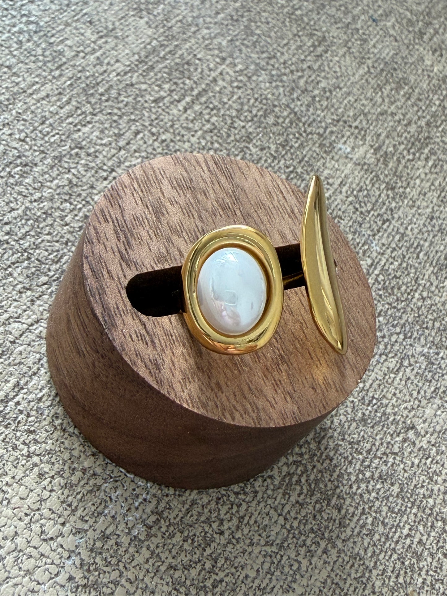Ring990