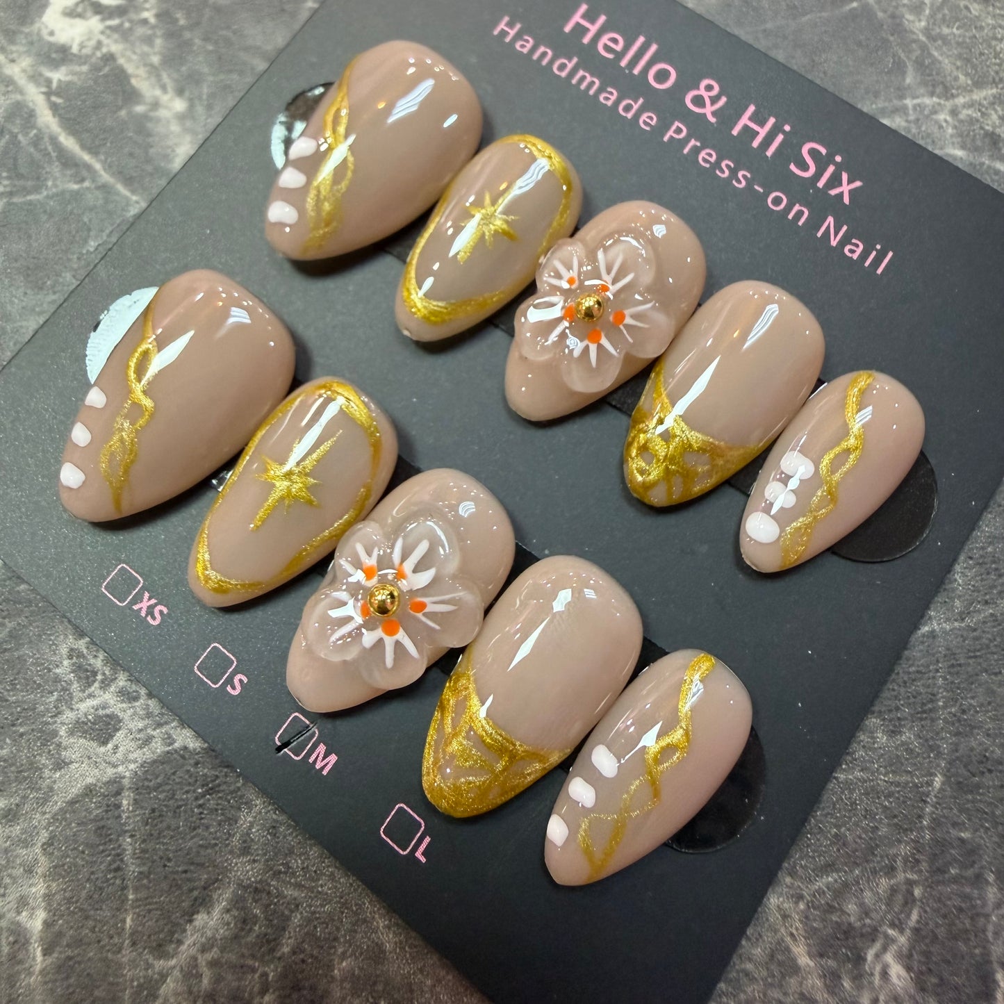Nail926 (Short- Almond)